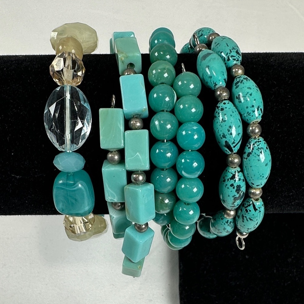 Turquoise and Blue Beaded Bracelet Set - Picture 2 of 15